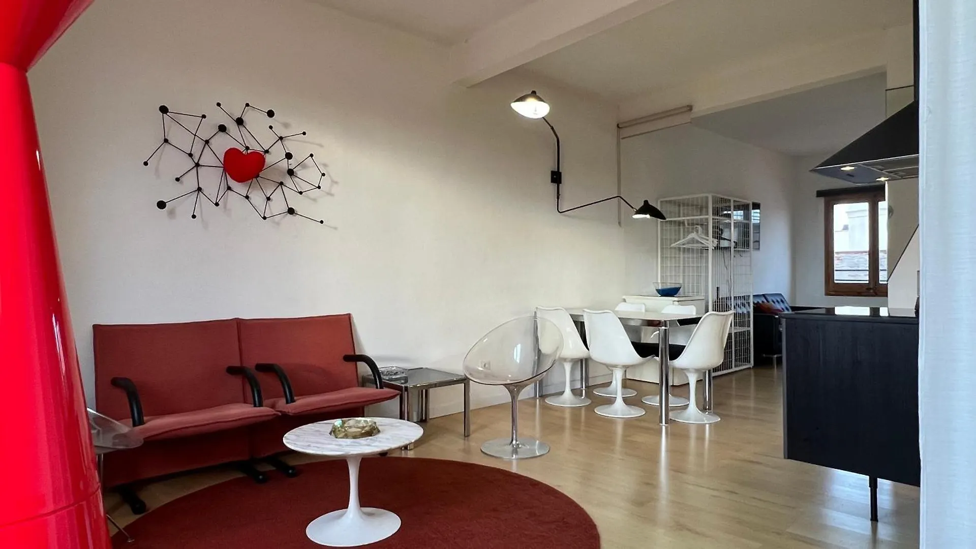 Atico Central Con Terraza Barcelona 0*,